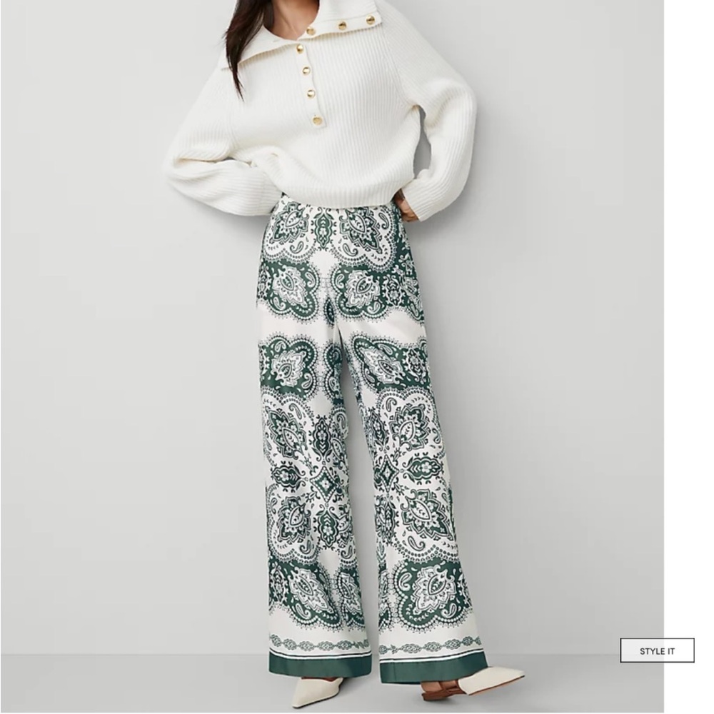 ANN TAYLOR NWT Wide-Leg Pant in Paisley Satin